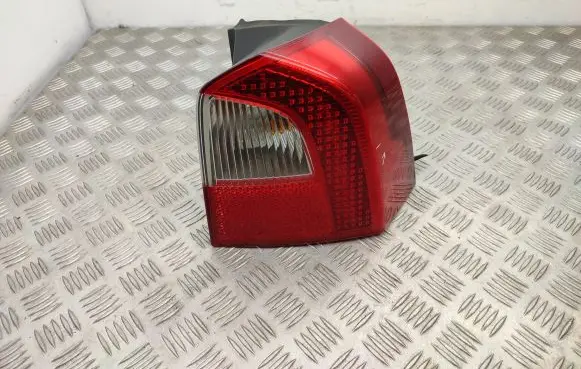 Volvo V70 Rear/tail lights 31276840