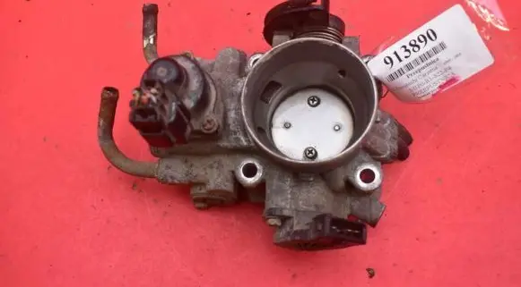 Mitsubishi Carisma Throttle body valve 
