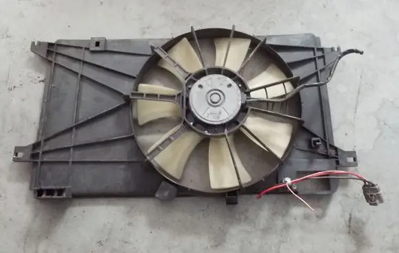 Mazda 5 Radiator cooling fan shroud 1680004850 1680004850L