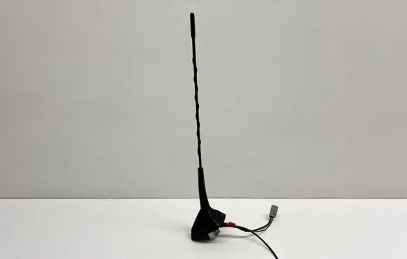 Nissan Juke I F15 Aerial GPS antenna 26R023002 E8033032