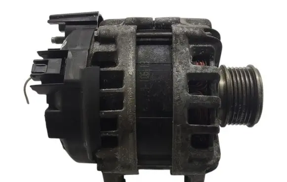 Renault Kadjar Generator/alternator 231004719R