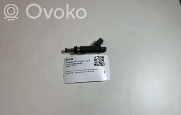Toyota C-HR I Fuel injector 232500T110