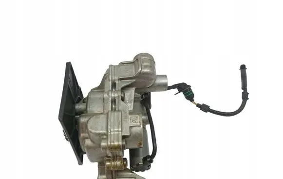 Volvo S60 Oil pump 31670242