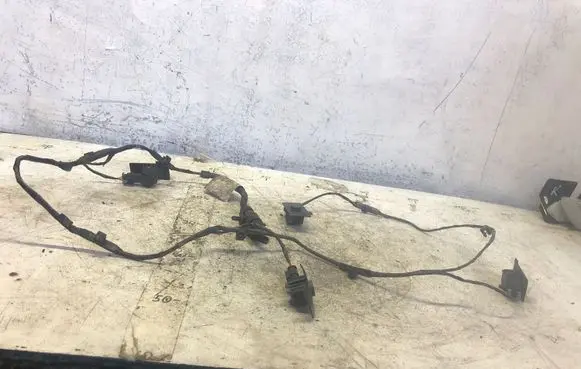 Volkswagen Touran II Parking sensor (PDC) wiring loom 4f0973703