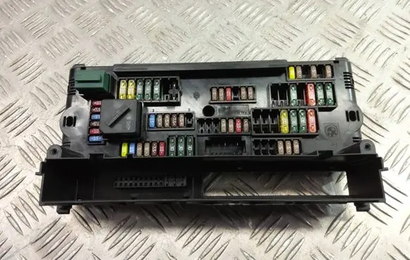 BMW X3 F25 Fuse module 9259467