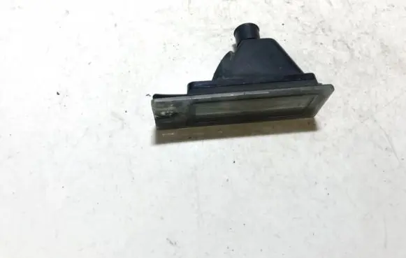 Volvo V70 Number plate light 9187153