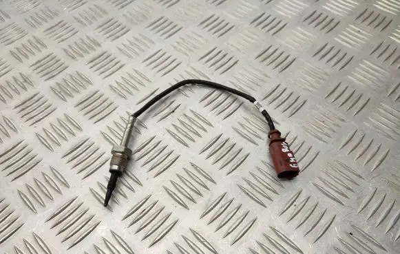 Volkswagen Transporter - Caravelle T6 Exhaust gas temperature sensor 04L906088KH