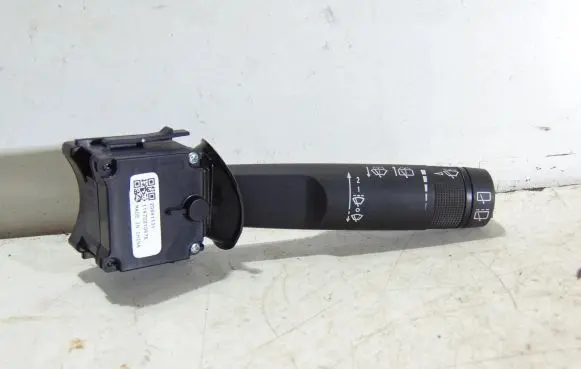 Opel Astra J Wiper control stalk 20941131