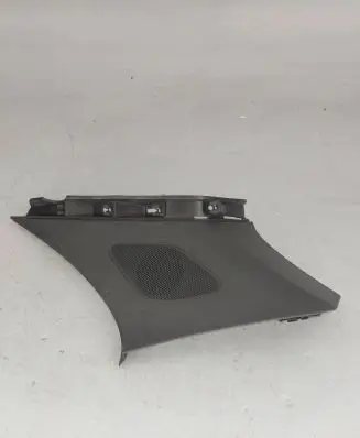 Porsche Macan (95B) (D)pillar trim (top) 95B867246