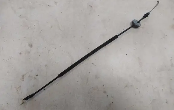Volkswagen Touran I Front door cable line 1T0837085