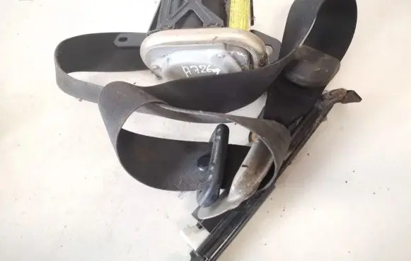 Toyota Avensis T250 Front seatbelt 7322005050 73220-05050