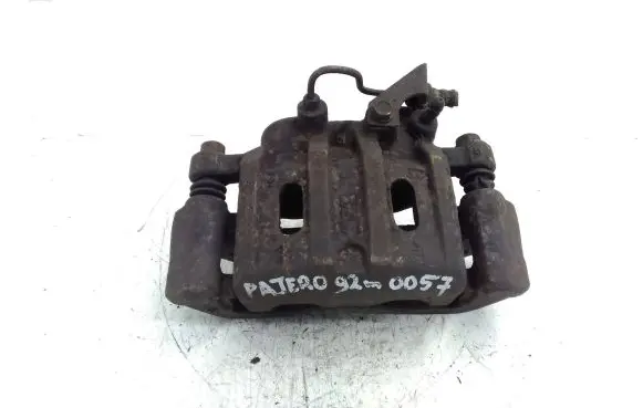 Mitsubishi Pajero Front brake caliper