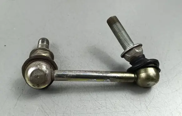 Mitsubishi Outlander IV Rear anti-roll bar/stabilizer link 