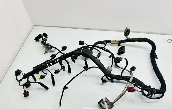 Seat Leon (5F) Engine installation wiring loom 04L972627AF