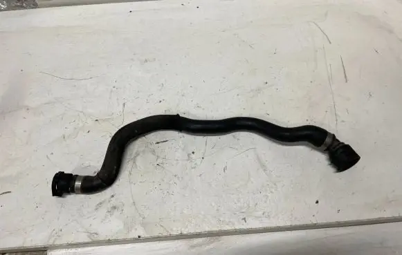 BMW 5 F10 F11 Engine coolant pipe/hose 7805796