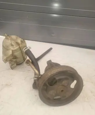 Ford Explorer Power steering pump