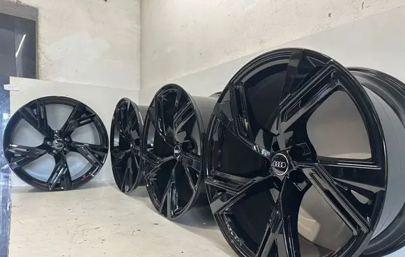 Audi RS6 C8 R22 alloy rim 4K0601025T