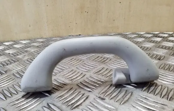 Rear interior roof grab handle