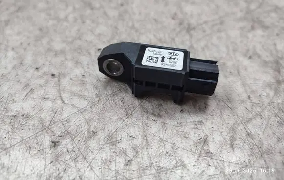 KIA Optima Airbag deployment crash/impact sensor 95920D4000