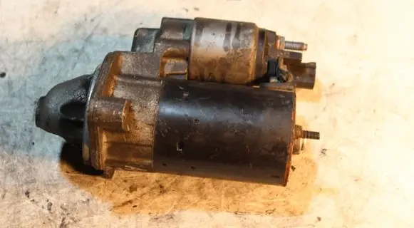 Audi A4 S4 B7 8E 8H Starter motor 06B911023A