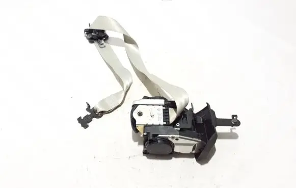 Volvo XC90 Front seatbelt 32131146