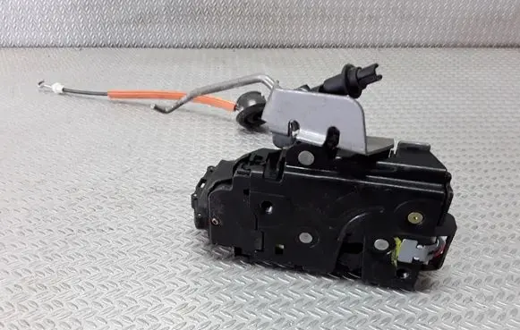 Audi A4 S4 B6 8E 8H Rear door lock