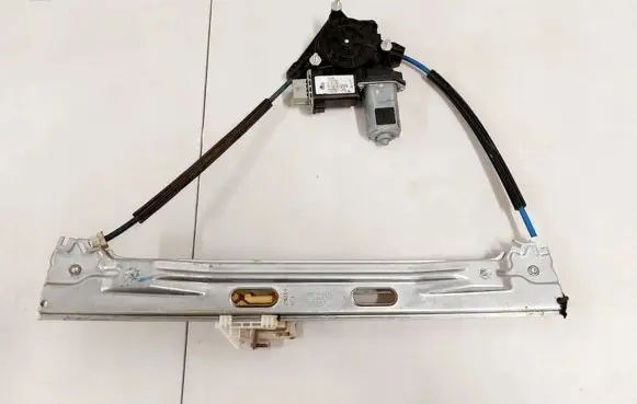 Fiat 500L Rear door window regulator with motor 51957505
