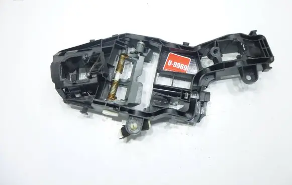 Volkswagen PASSAT B8 Front door exterior handle/bracket 510837812E 254615