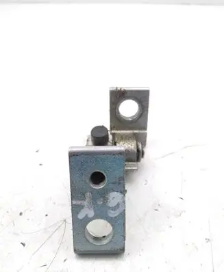 Rear door upper hinge