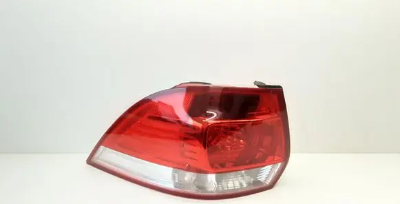 Volkswagen Golf V Rear/tail lights