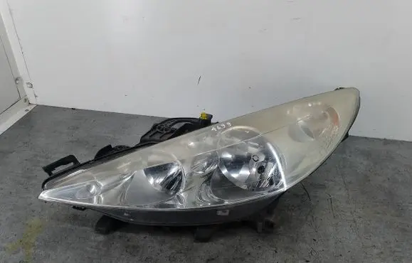 Peugeot 207 Headlight/headlamp 
