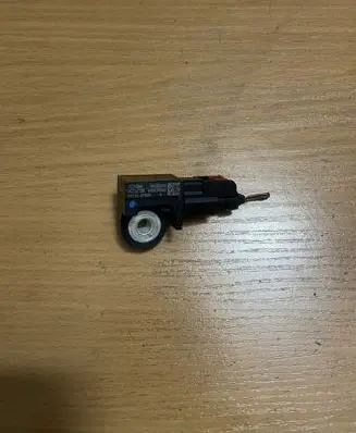 KIA Sorento Airbag deployment crash/impact sensor 959302P000