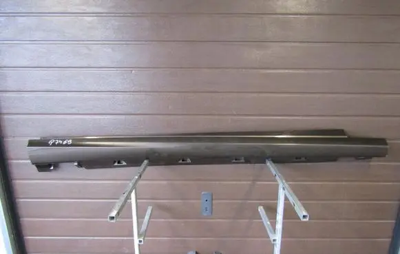 Mercedes-Benz ML AMG W166 Front sill (body part) 