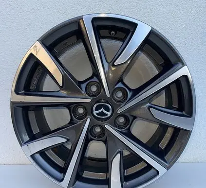 R16 alloy rim