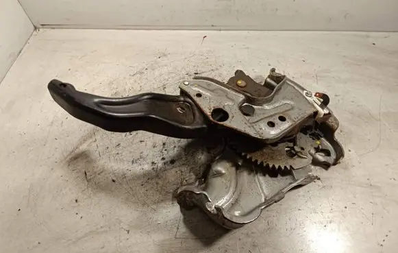 Jeep Grand Cherokee Handbrake/parking brake lever assembly 04779628AD 1D261