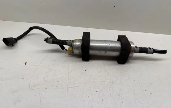 Audi A6 S6 C6 4F Fuel injection high pressure pump 8K09065095K