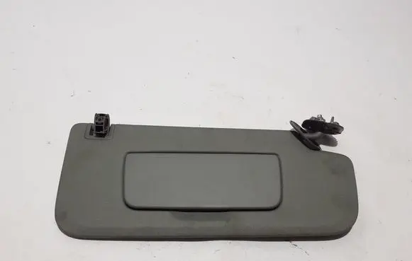 Chevrolet Silverado Sun visor 85588291