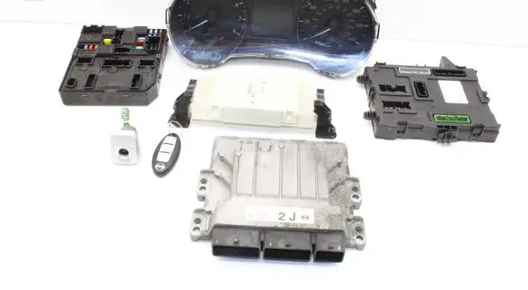 Nissan Pulsar Engine ECU kit and lock set 23710HX42C 277603ZP0B