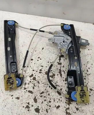 Opel Insignia A Front door window regulator with motor 13302452 964838104