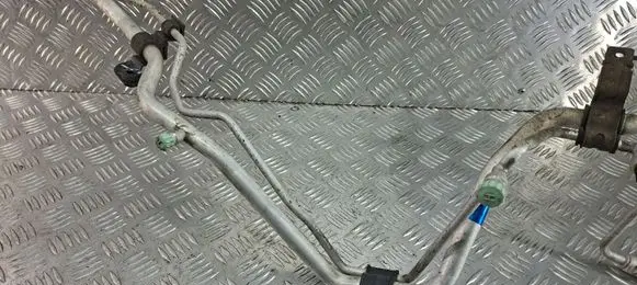 Hyundai ix35 Air conditioning (A/C) pipe/hose