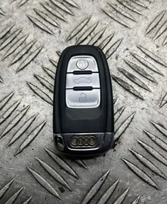 Audi Q5 SQ5 Ignition key/card 8T0959754D 5101805 3770060125