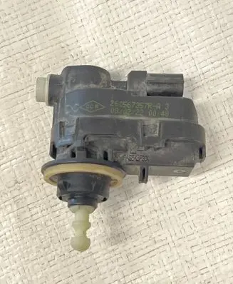 Renault Trafic III (X82) Headlight level adjustment motor 260567357R 00220048