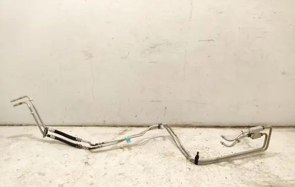 Dodge Durango Gearbox oil cooler pipe/hose 68258967AC
