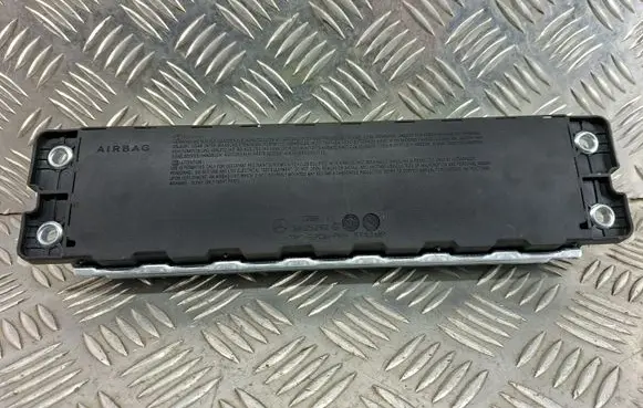 Mercedes-Benz GLC C253 Knee airbag 2538600402