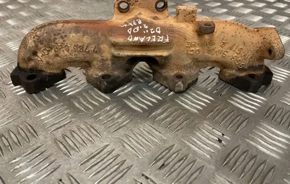 Exhaust manifold