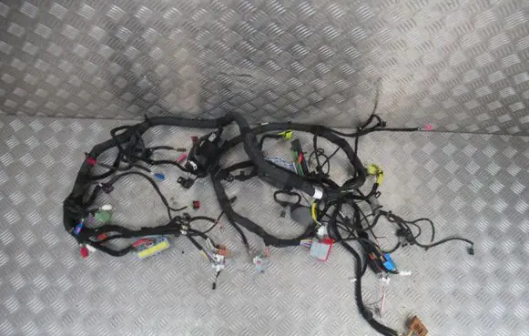 Maserati Levante Dashboard 8852365214