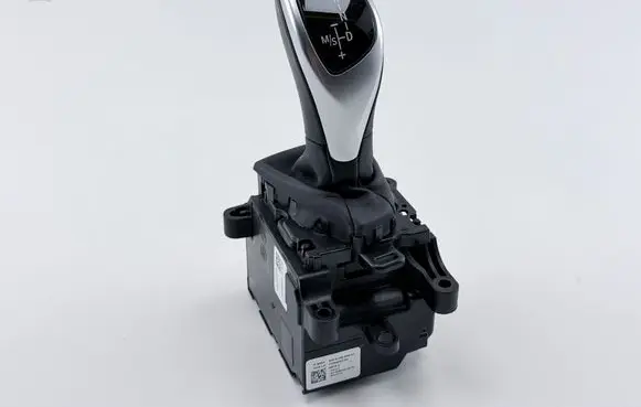 BMW 2 F22 F23 Gear shifter/selector 9296899 90358152182132 1009995200