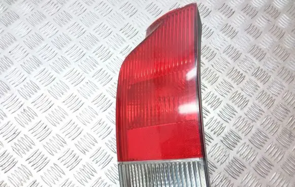 Volvo V70 Rear/tail lights 9154497