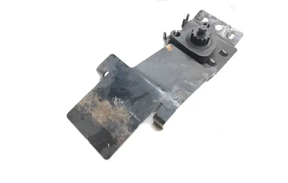 Audi A5 Engine bonnet (hood) release handle