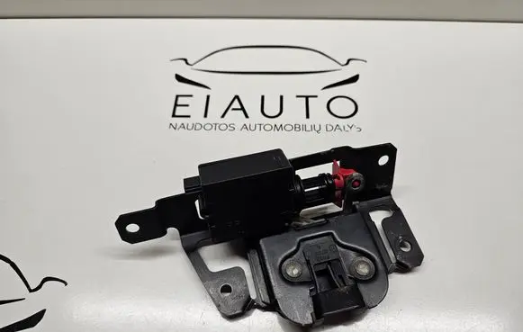 BMW X3 E83 Tailgate/trunk/boot lock/catch/latch 7057364